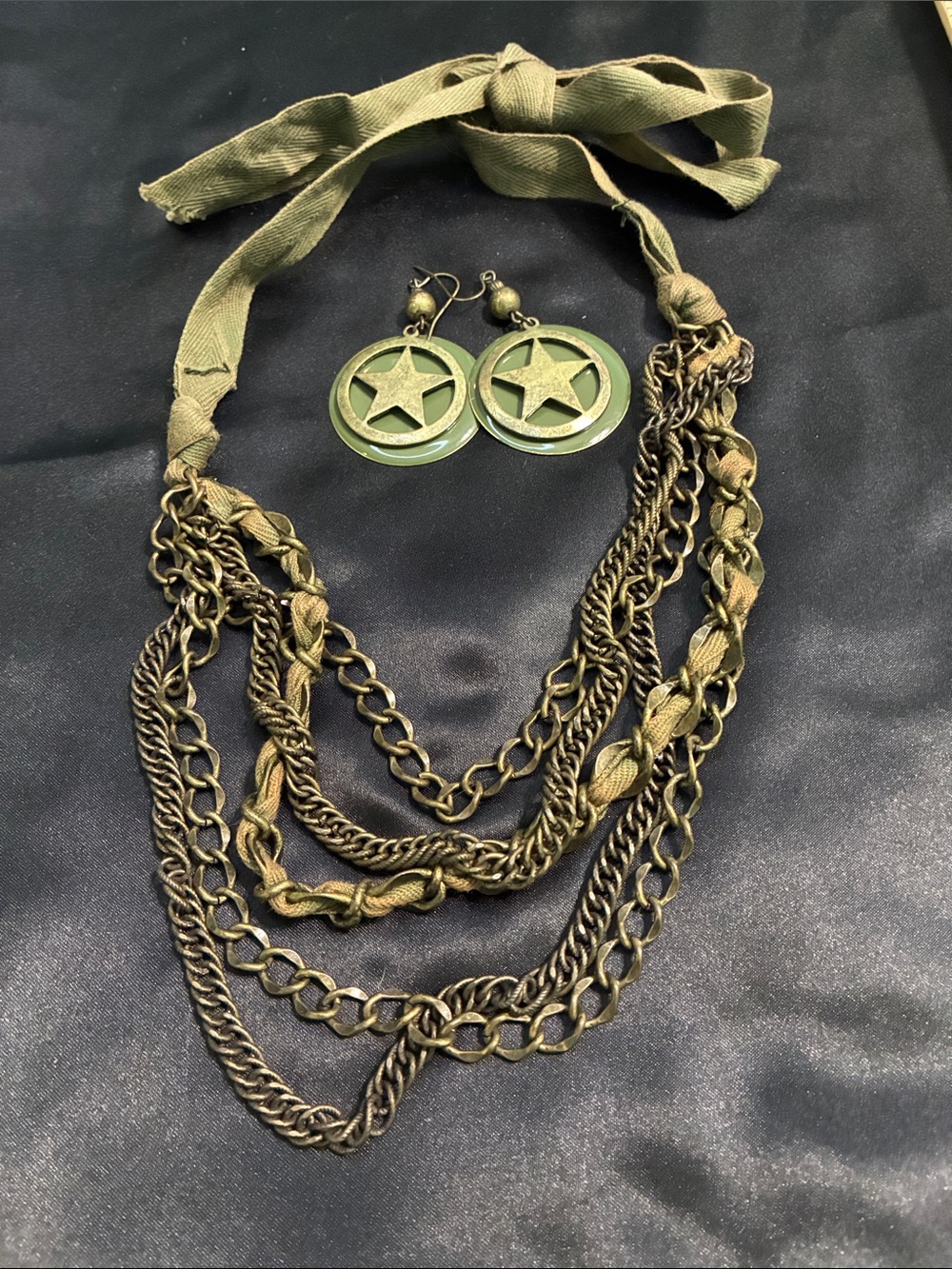 Olive Green Star Pendant Layered Chain Necklace and Earring Set